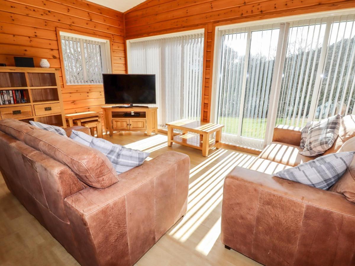 Watersview Lodge Leek Extérieur photo